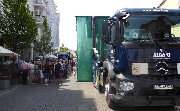 Happy Family Day Wirtschaft Firma ALBA